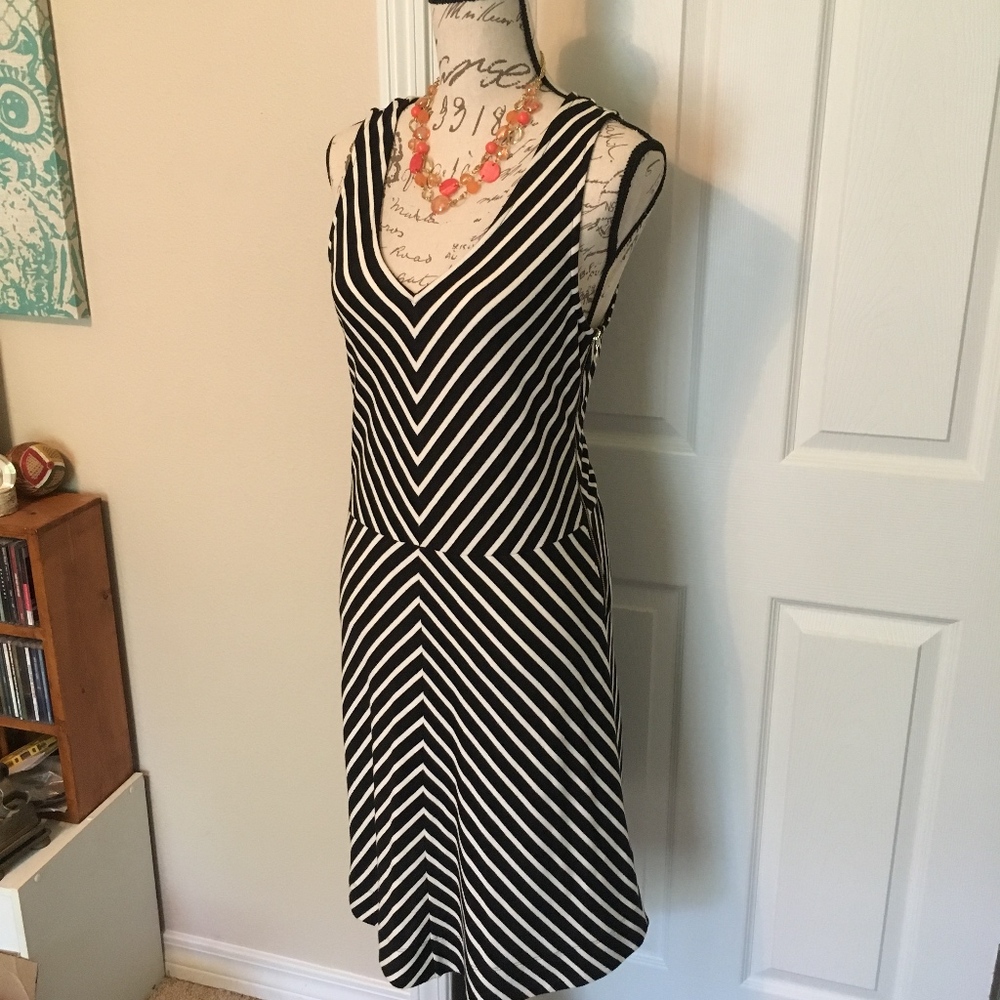 Banana Republic Black White Stripe Dress 10